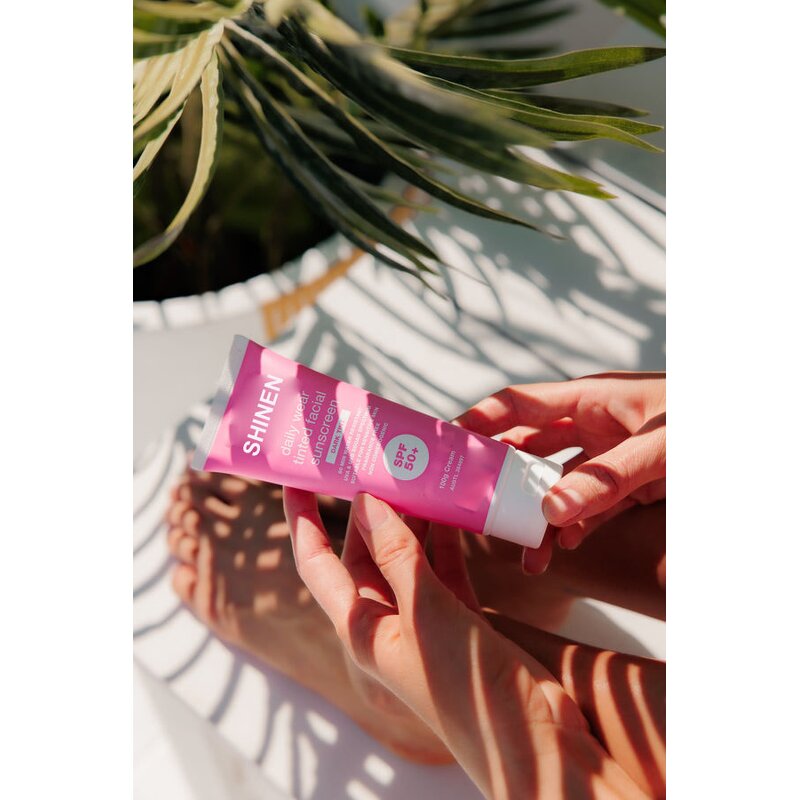 Tinted Sunscreen Manufacturer - OEM Tinted Sunscreen Spf 50 Private