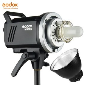 Studio Flash Light Manufacturer - OEM 200W 300W 2.4G Wireless Bowens Mount