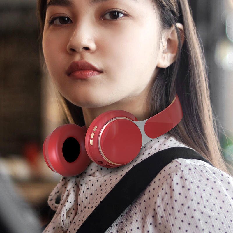 Wireless Headphones Manufacturer - OEM Bluetooth 5.0 LED Noise Reduction Red Blue 10m