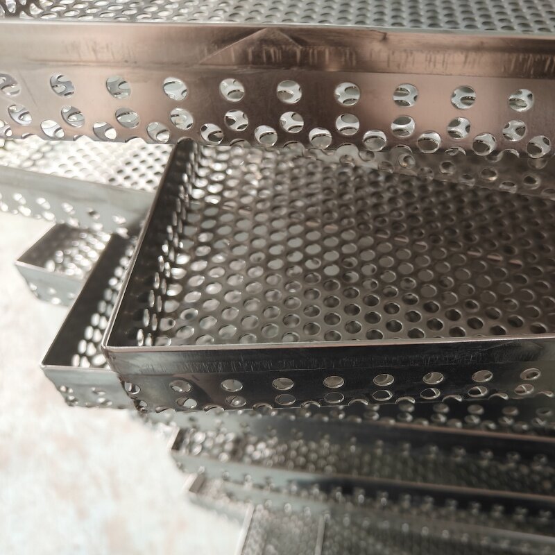 Stainless Steel Tray Manufacturer - Custom 304 306 Baking & Fruit Tray