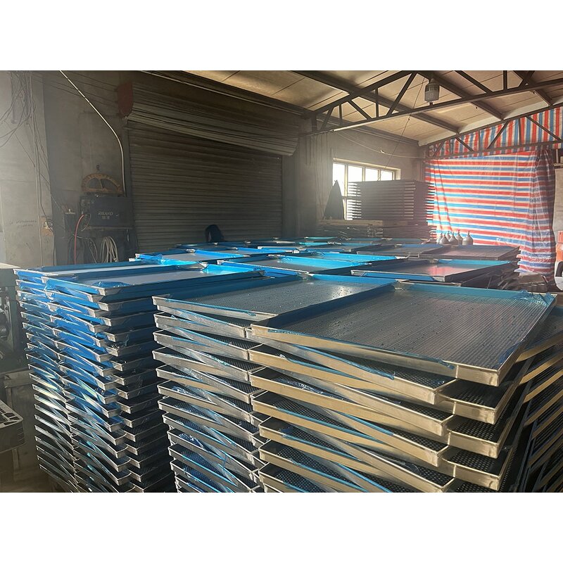 Baking Tray Factory - Custom Hand Welded Perforated Mesh Sheet Pan