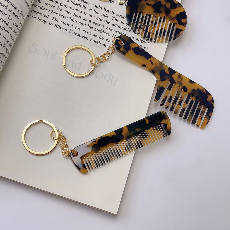 Acetate Comb Supplier - Cute Fashionable Anti-Static Portable Keychain Accessory