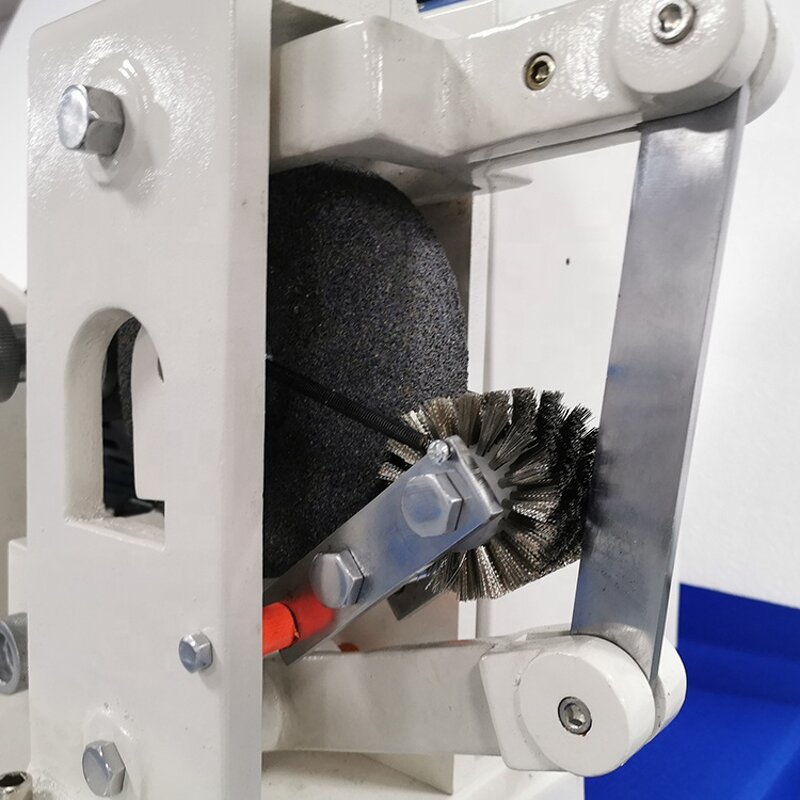 AKRON Abrasion Tester Factory - ISO 4649 for Rubber & Shoe Sole Abrader