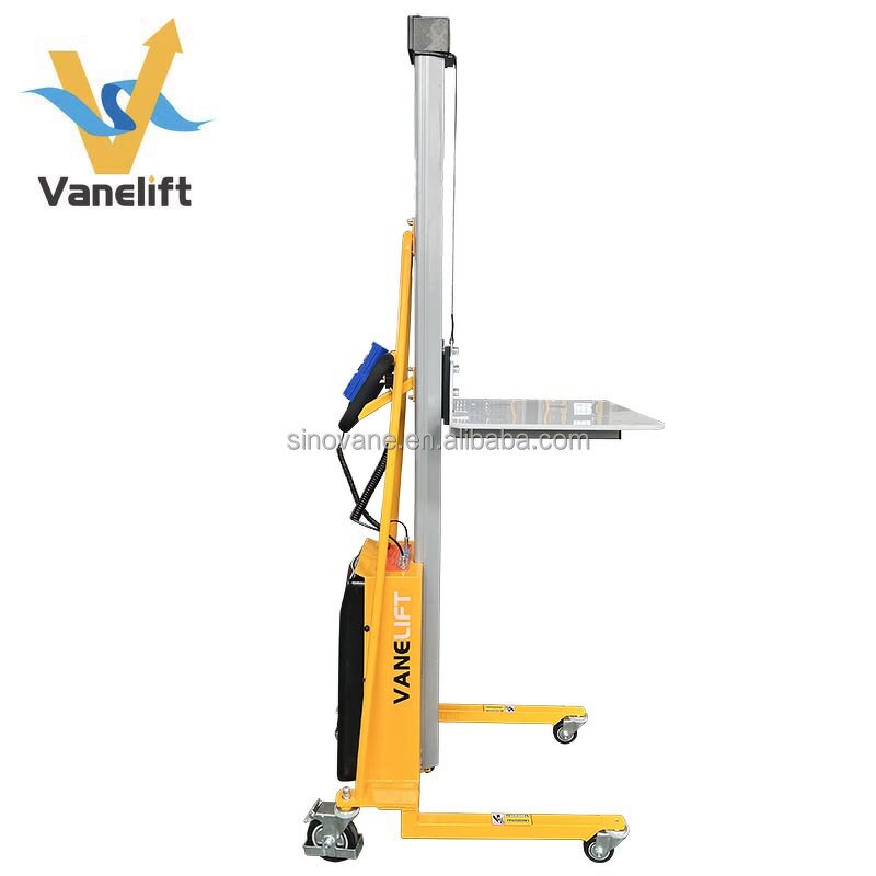 Small Cargo Lifter Factory - China Factory 100-300 kg Light Weight Elevator 1.5-2m PVC