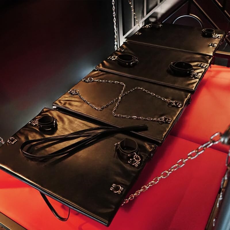 Bondage Furniture Multi-Position Sex Aid Sofa Cushion for Couple SM Limbs Restraint Bondage Props Slave Training Tools