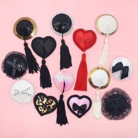 Reusable Adhesive Nipple Covers Pasties, Shiny Glitter Sequin Silicone Round-Shaped Breast Petals Bra with Tassel