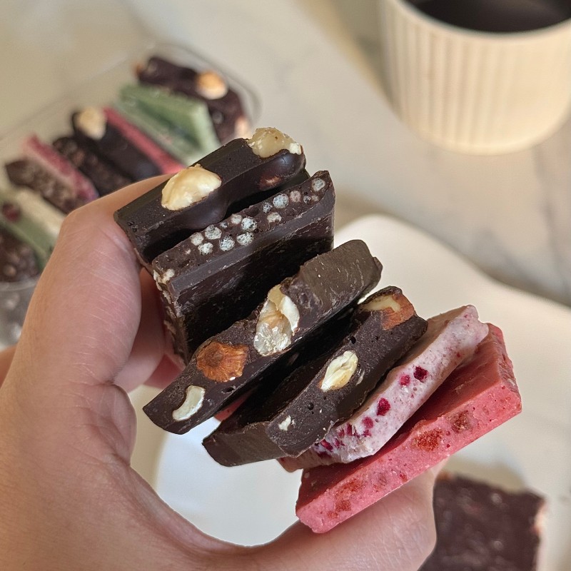 Factory Wholesale Custom Logo High Quality Chocolate Chocolate Gift Box Casual Snack Multiple Flavors