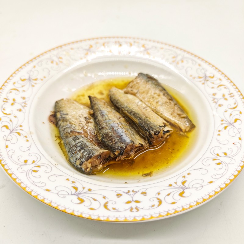 Wholesale Canned Tuna Meat Slices Soybean Oil Pickling Halal Certified Seafood Preserved Salt Brine Fish Body Canned Seafood