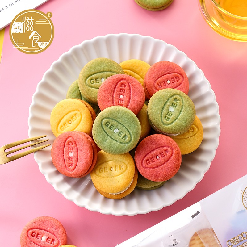 Fruit Ice Cream Flavor Macaron Cookies Crispy Texture Cream Flavor Various Exotic Sweet Delicious Snacks Wholesale