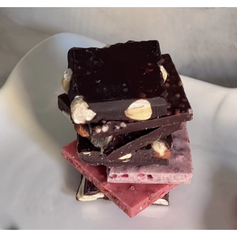 Factory Wholesale Custom Logo High Quality Chocolate Chocolate Gift Box Casual Snack Multiple Flavors