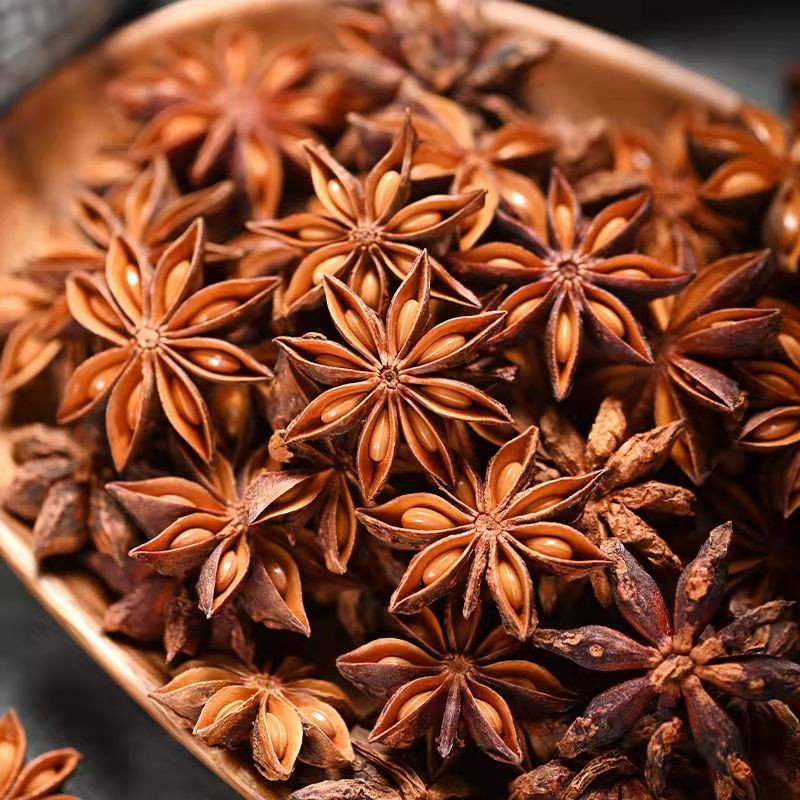 Huaran Premium Quality Star Anise China Origin Wholesale Single Spices  for Cooking Latest Season Low Price