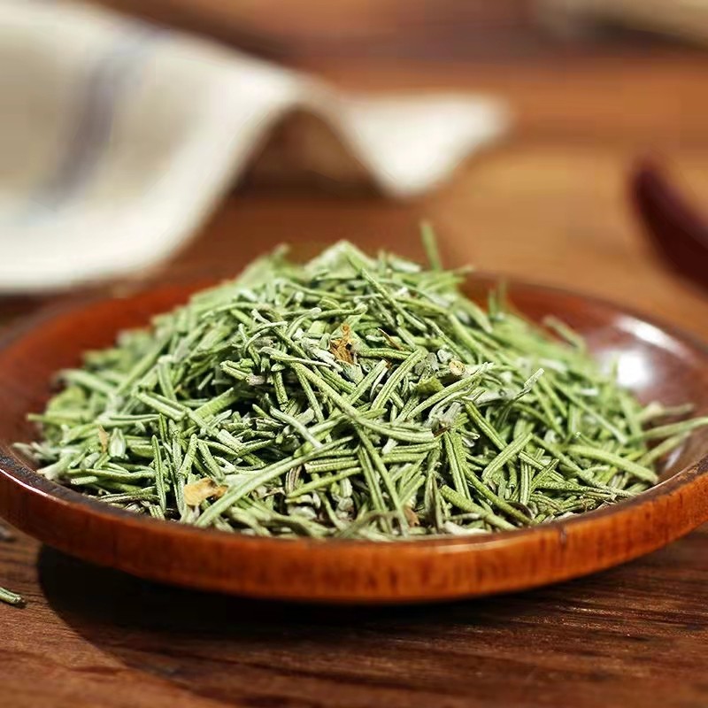The Delicious Rosemary Is Acommonly Used Householdspice, Suitable for Cooking Beefand Other Dishes.