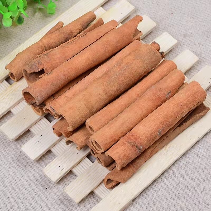 High Quality Food Grade Cassia Cinnamon Stick China Factory Wholesale  ISO Certified for Cooking Spicing Dried Raw Exported