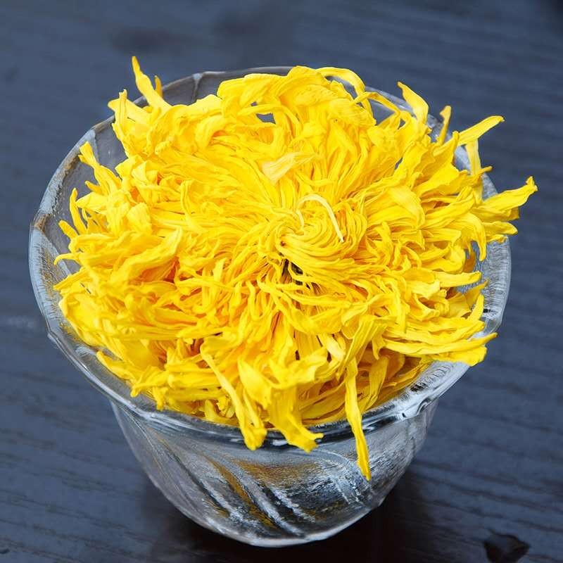 Wholesale High Quality Golden Silk Chrysanthemum Dried Flowers Blooming Tea Directly From Origin