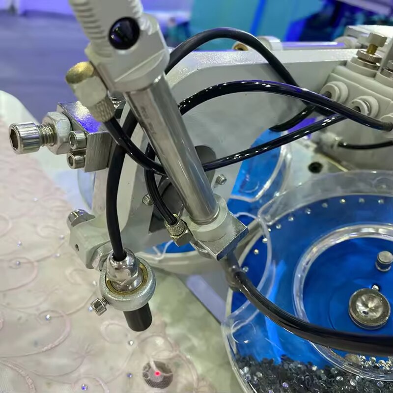 Rhinestone Fixing Machine Factory - Automatic for Garment Fabric Bulk Pattern