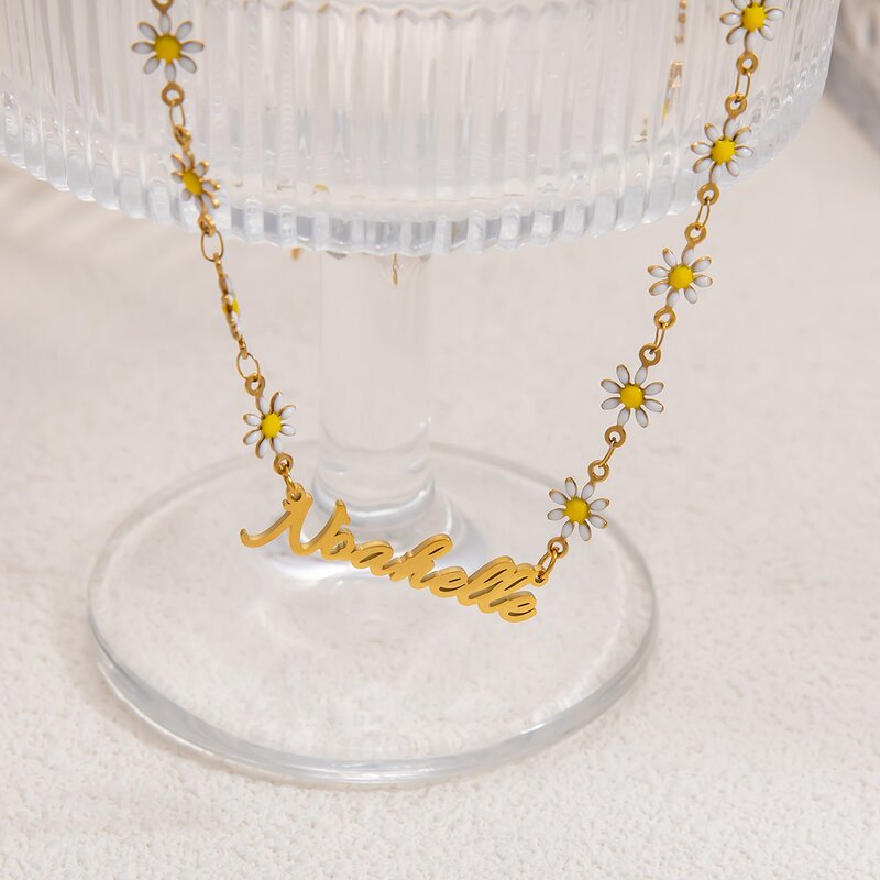 Name Necklace Factory - Personalized Custom English Letter Daisy Chain