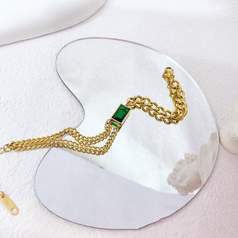 Emerald Chain Bracelet Manufacturer - Rectangular Simple High Class Style