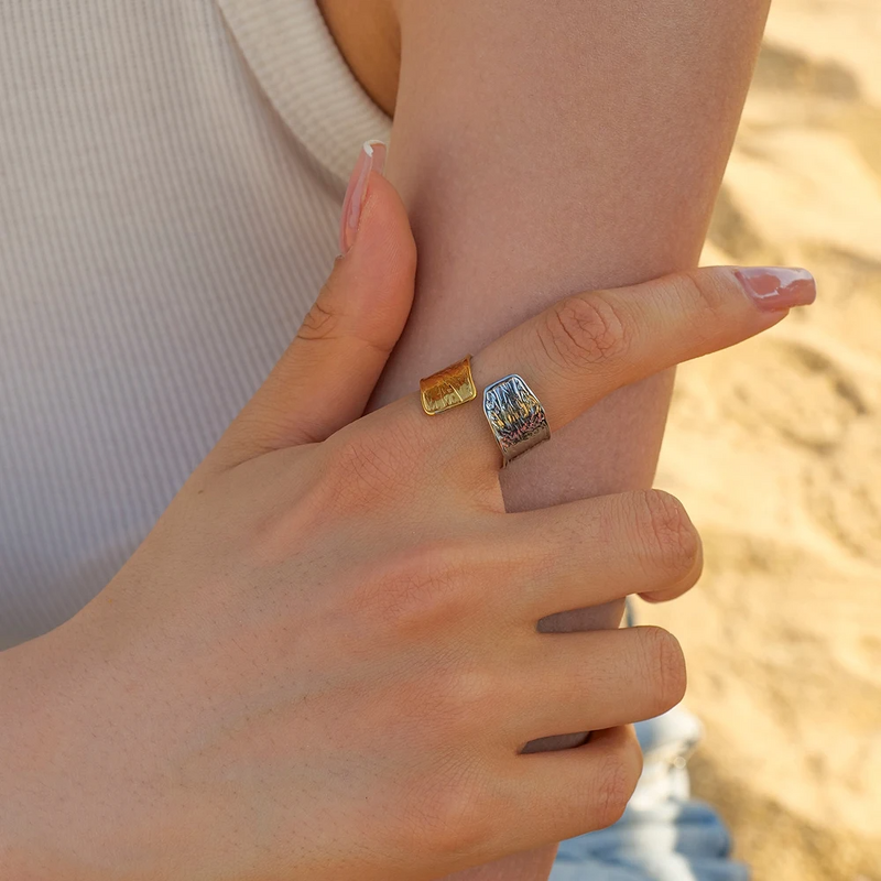 Two Color Ring Supplier - Trend Wholesale 18K Gold Plated Pleated Texture