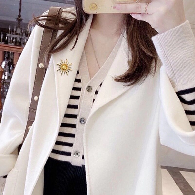 Brooch Manufacturer - Luxury 18K Gold Stainless Steel High-end Chest Pin