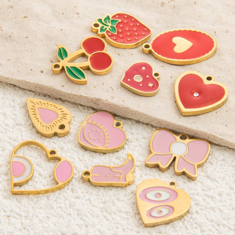 Necklace Pendant Supplier - Wholesale 18K Gold Plated Strawberry Heart Zircon