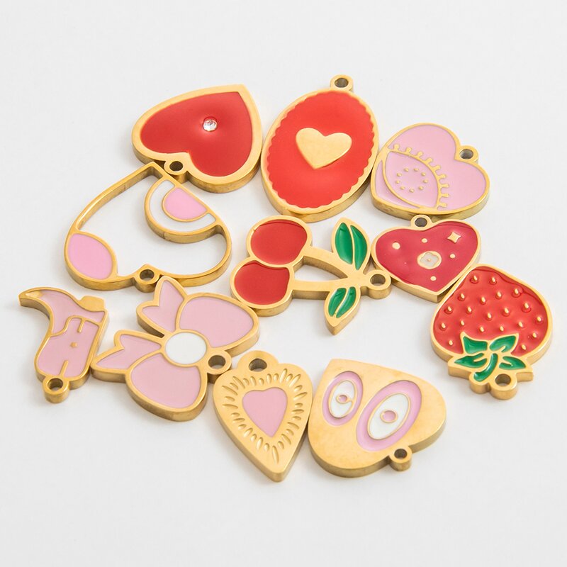 Necklace Pendant Supplier - Wholesale 18K Gold Plated Strawberry Heart Zircon