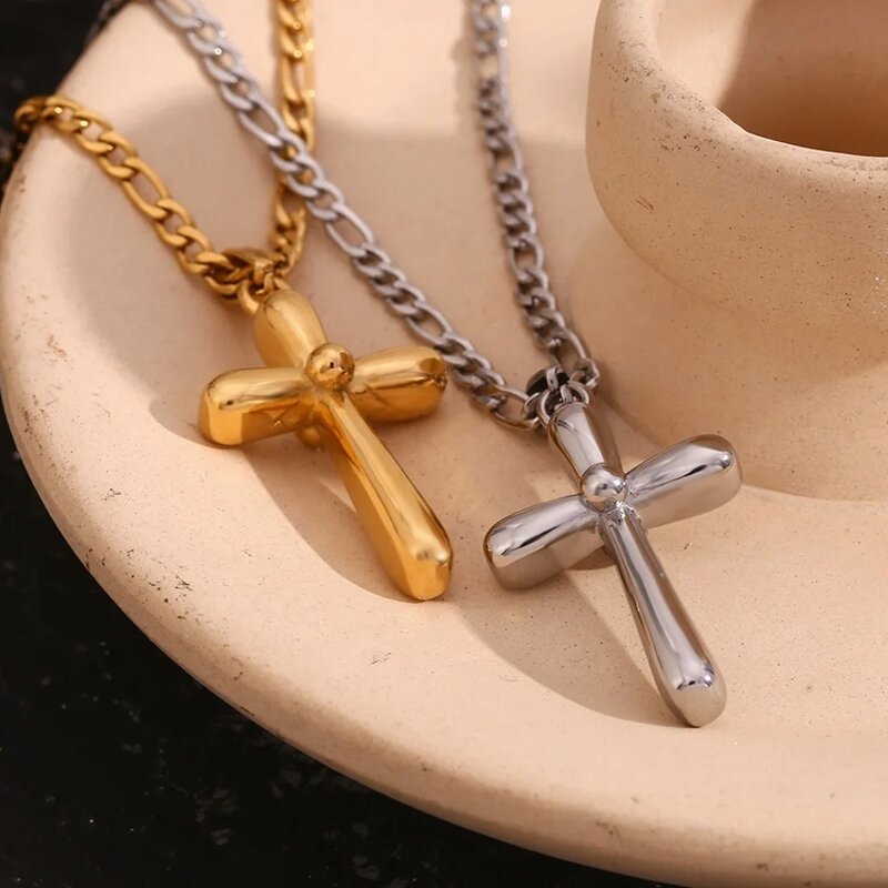 Cross Pendant Necklace Supplier - Wholesale Custom Minimalist Gold Plated
