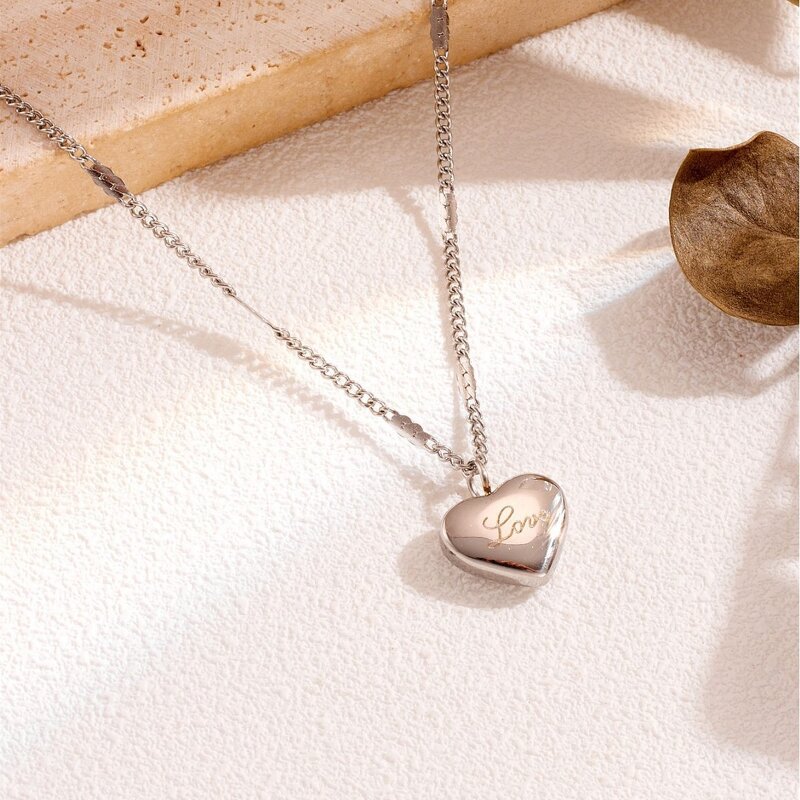 Collarbone Necklace Manufacturer - Heart Pendant 18K Gold Plated Stainless Steel