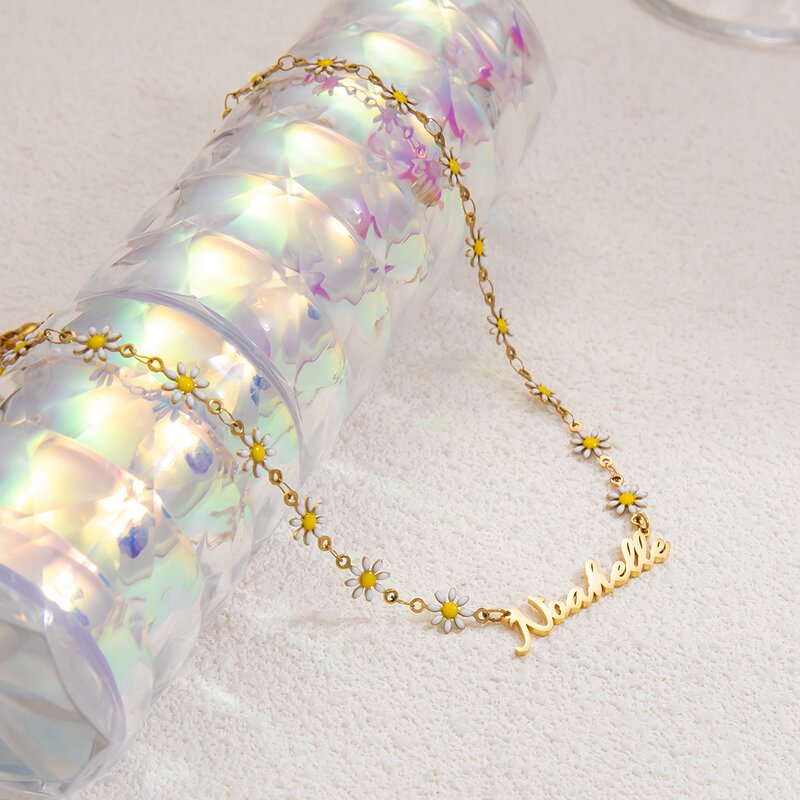 Name Necklace Factory - Personalized Custom English Letter Daisy Chain