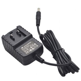 Power Supply Factory - 5W to 12W Series Interchangeable with CE FCC SAA Certification