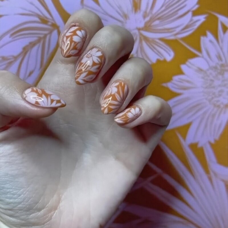 Summer Flower Nails Factory - Handmade Hot Selling Custom Almond Stiletto Tips