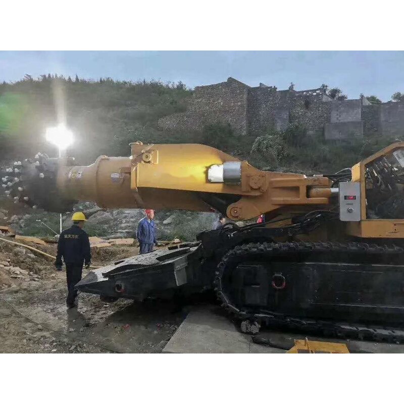 Tunnel Roadheader Manufacturer - EBZ318H 318kW New Trend