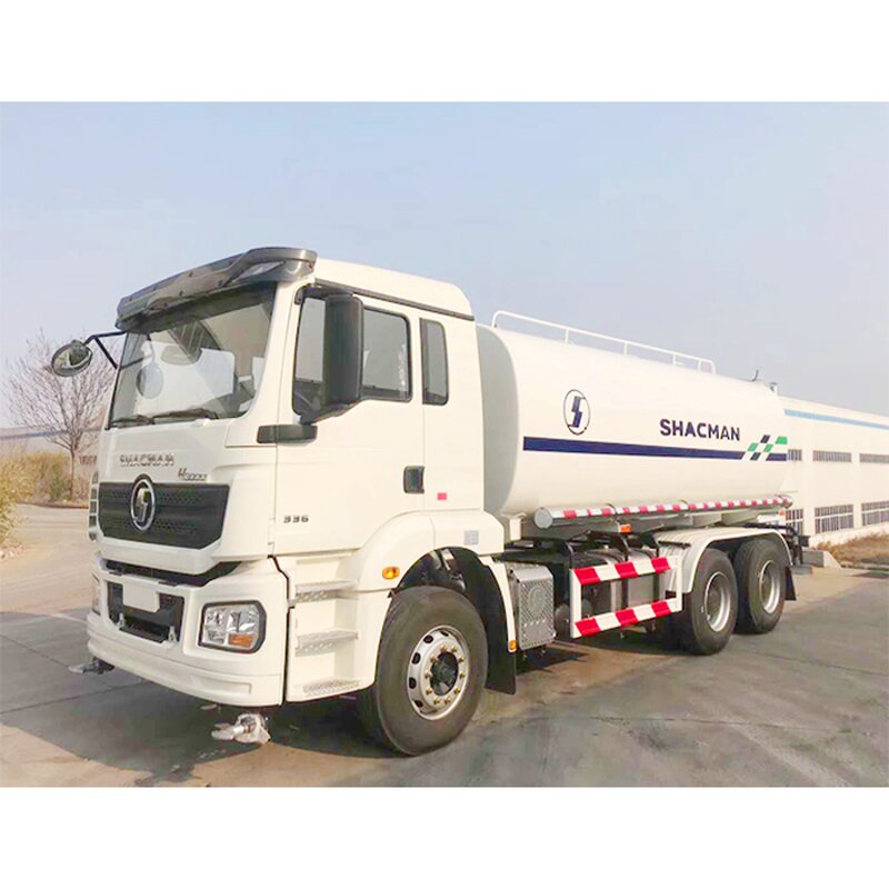 Sprinkler Truck Manufacturer - SHACMAN F2000 6*4 Water tank