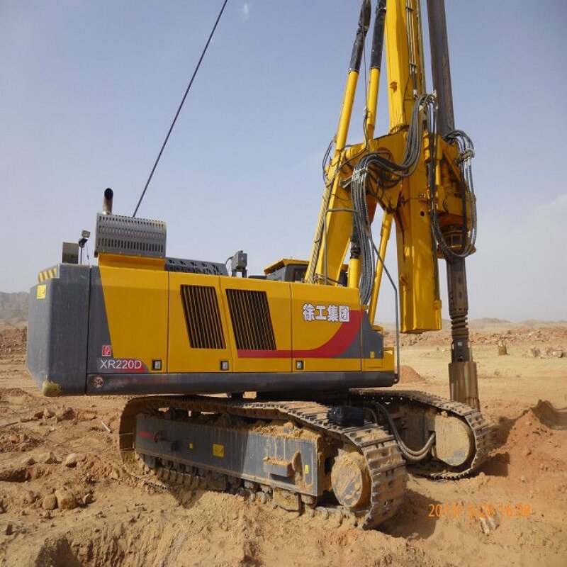 Rotary Drilling Rig Manufacturer - XR220DII 20m Drilling Depth