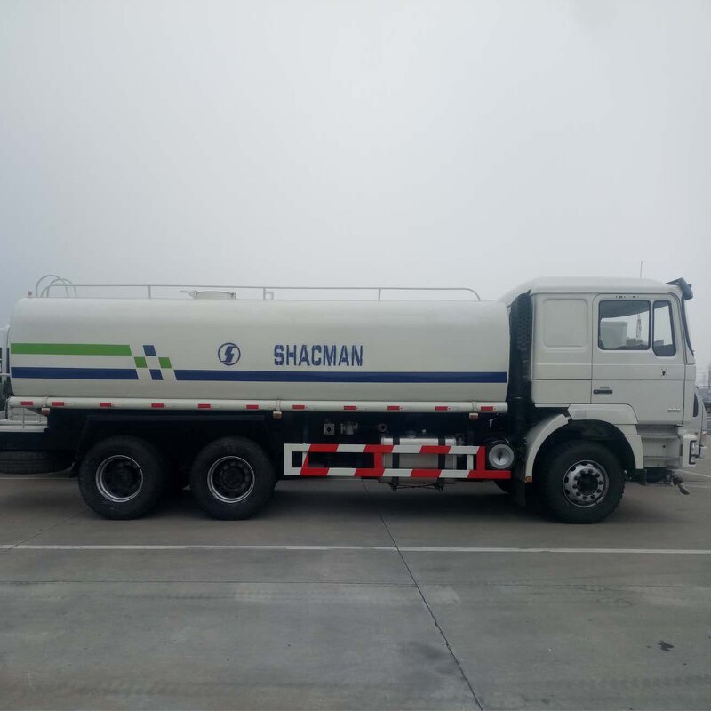 Sprinkler Truck Manufacturer - SHACMAN F2000 6*4