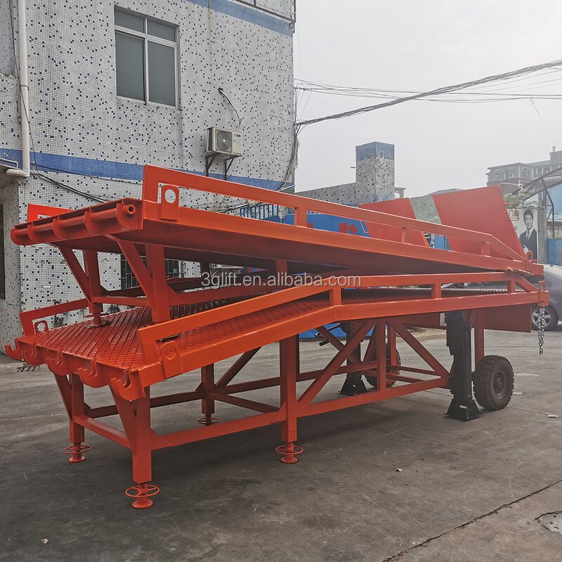 Movable Forklift Ramp - Hydraulic Yard for Factory Dock Container Loading