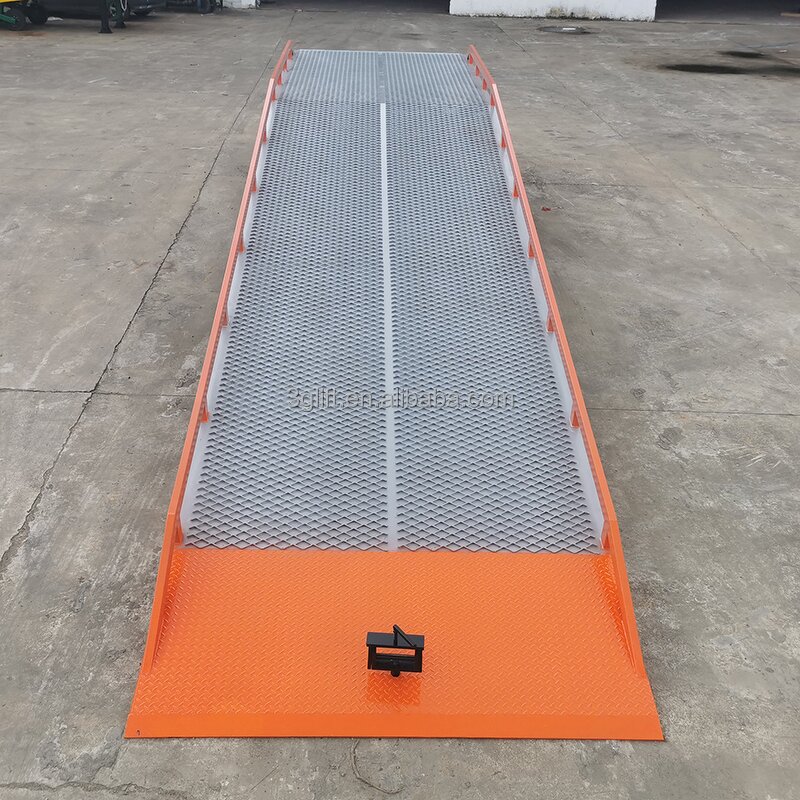 Portable Loading Dock Ramp - Customized Industrial 10tons New Design Mobile