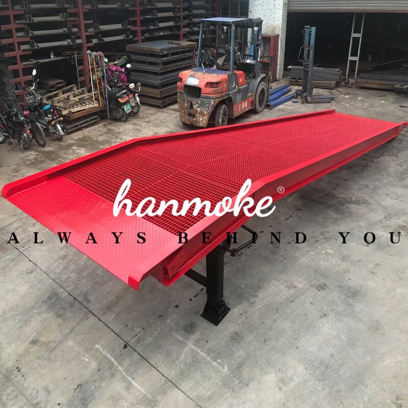 Manual Container Loading Ramp - New Design with Supporting Legs Knocked Down