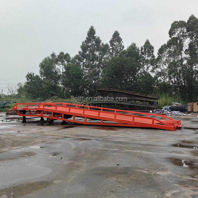Hydraulic Truck Unloading Ramps - 12 Ton with Mobile Yard Ramp Loading