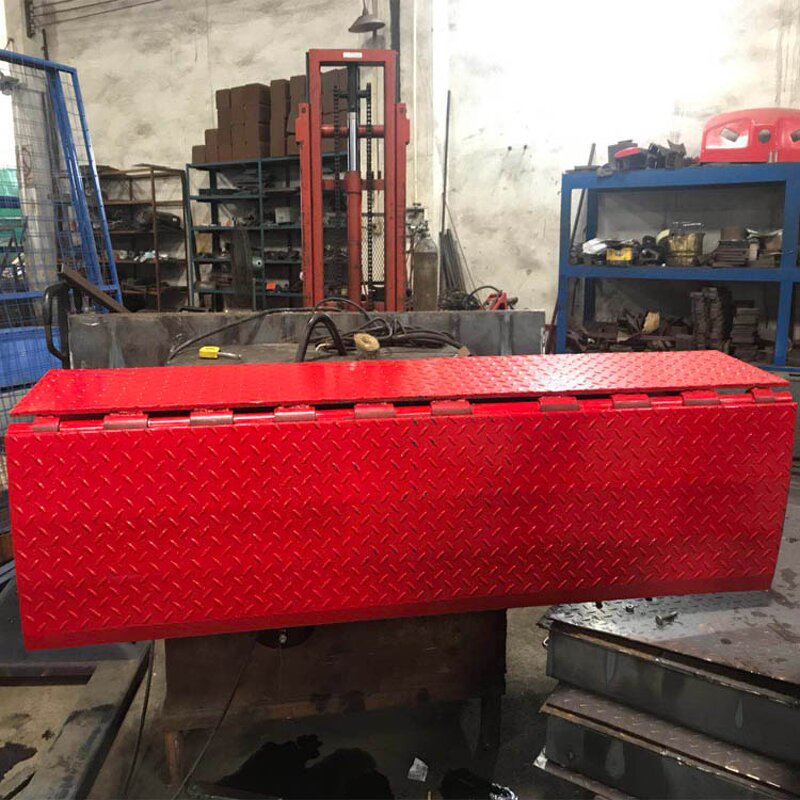 Electric Hydraulic Edge Dock Leveler - 8 Ton Capacity Small Dock No Pit