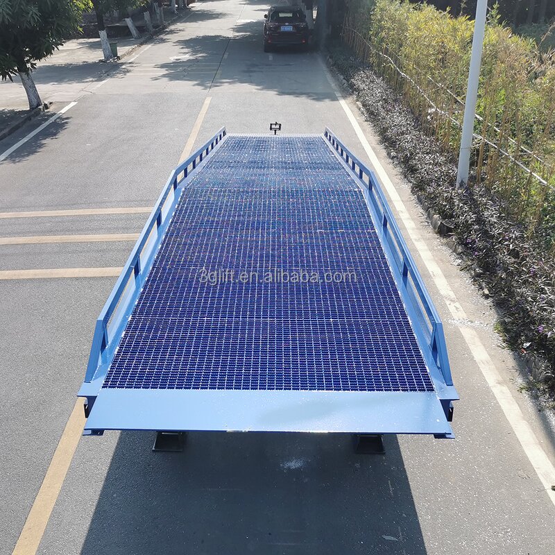 Hydraulic Lifting Platform - Warehouse Boarding Bridge Forklift Container Ramp