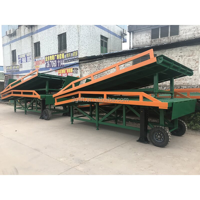 Movable Forklift Ramp - Hydraulic Yard for Factory Dock Container Loading