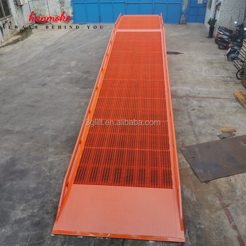 Container Loading Dock Ramps - 6-15T Steel Grating Surface Heavy Duty