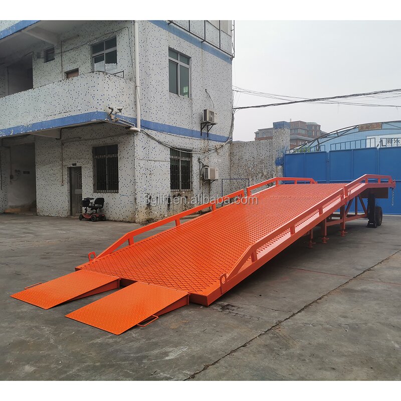 Movable Forklift Ramp - Hydraulic Yard for Factory Dock Container Loading