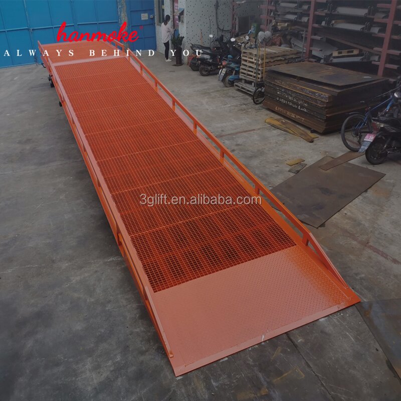 Forklift Ramps - Dock Platform Manual Adjust Height for Truck Loading