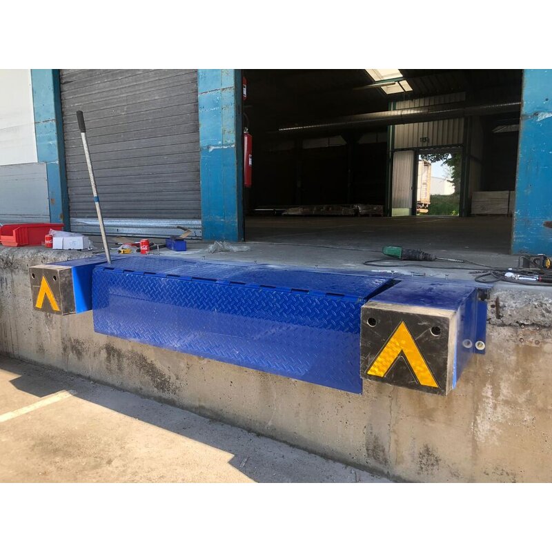 Mechanical Edge Dock Leveler - HLSE Series for Container Loading Small Edge