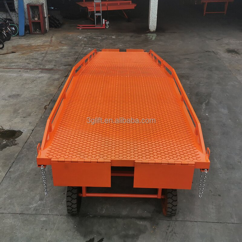 Movable Forklift Ramp - Hydraulic Yard for Factory Dock Container Loading