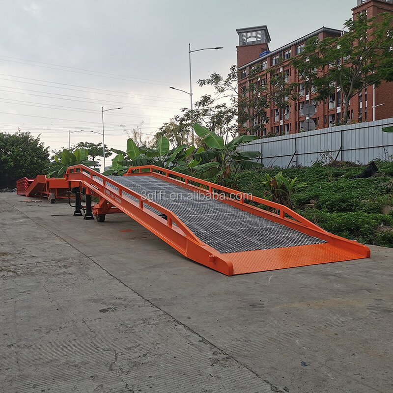 Mobile Hydraulic Yard Ramp - CE Certificate 4 Ton to 15 Ton for Container Sale