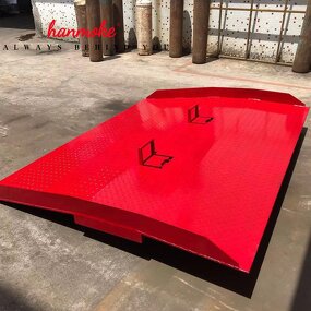Hydraulic Dock Leveler - 6500kg Capacity Dock Plate for Forklift Truck