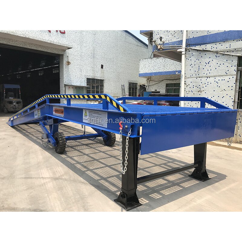 Mobile Loading Yard Ramp - Hydraulic for Container Truck Car Portable Leveler