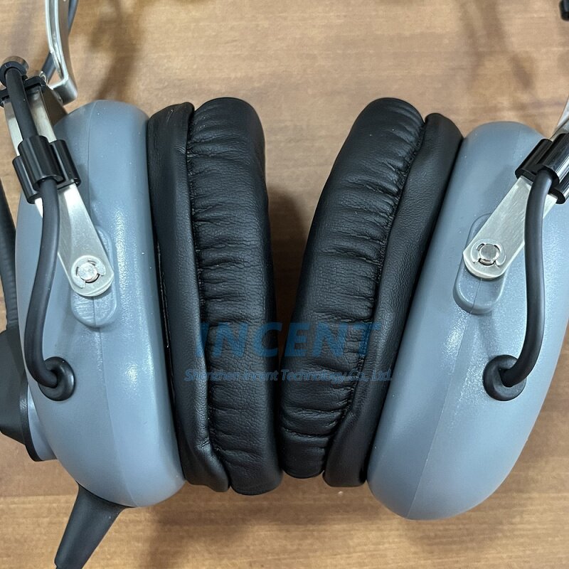 Aviation Headset Manufacturer - Pilot Dual Volume Control